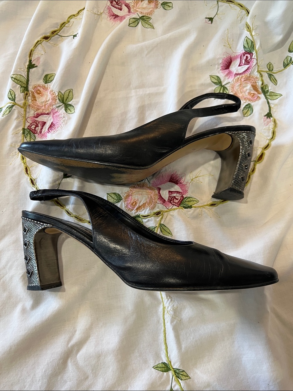 Poxy Black Leather Slingback Pumps with Metal Studded Heel Sz 8 - Picture 4 of 7